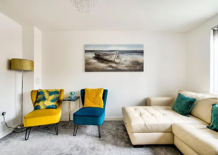 בית נופש 2-bedroom With Private Garden & Parking אדינבורו