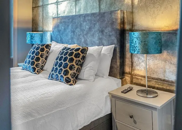 شقة Boutique Modern Royal Mile Sleeps 4 إدنبرة