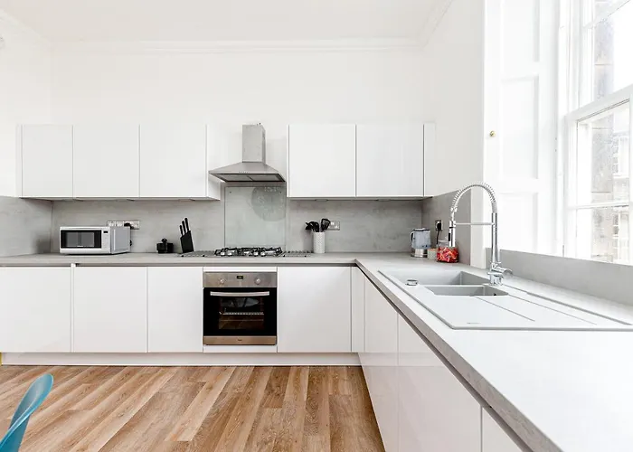 Heart Of Centre 3 Bed Georgian 爱丁堡