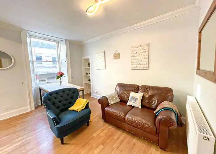 Apartment Rose Street's Hidden Treasure- 2bed Newly Refurbished