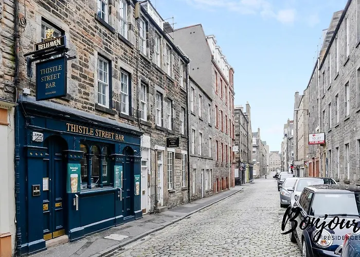 Daire Bright New Town 2br-1ba, 1 Min To George St By Bonjour Residences *