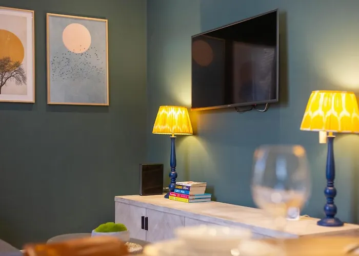 Royal 2bed Center Edinburgh