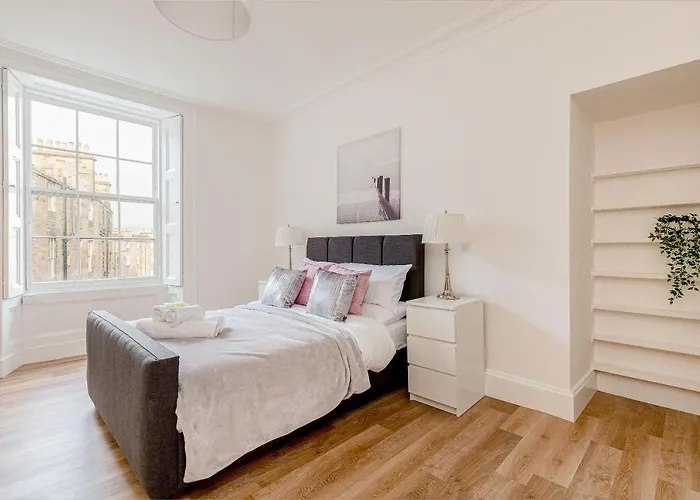 Heart Of Centre 3 Bed Georgian 公寓 爱丁堡