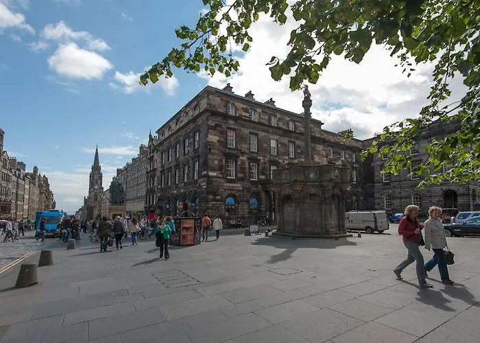 Parliament Sq 12 Royal Mile Lägenhet Edinburg