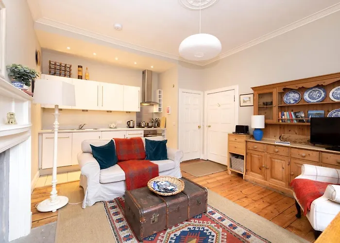 Daire Charming Hideaway In Centre