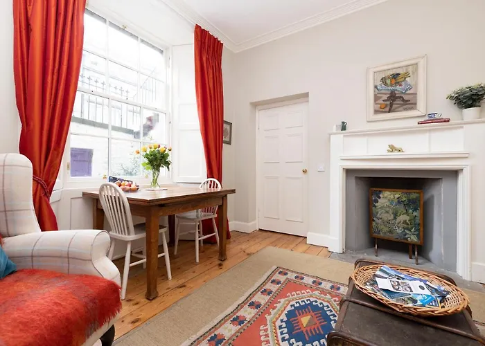 Charming Hideaway In Centre * Edinburgh