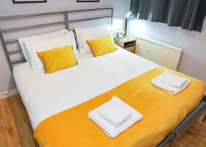 Beautiful 4 Bedroom - Free Parking Casa vacanze Edimburgo