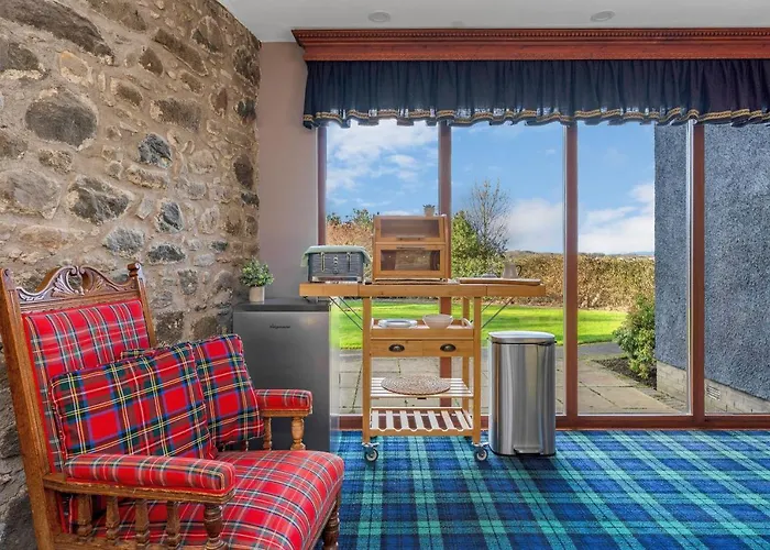 Holiday home Craigiehall Temple Edinburgh