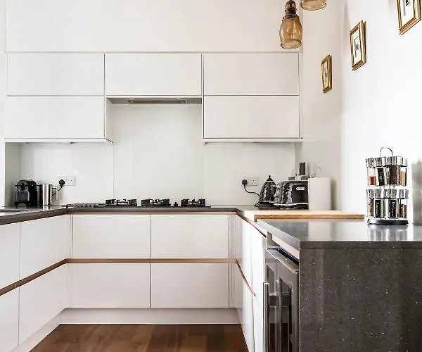 Apartment Magnificent Georgian 3-bedroom In New Town *