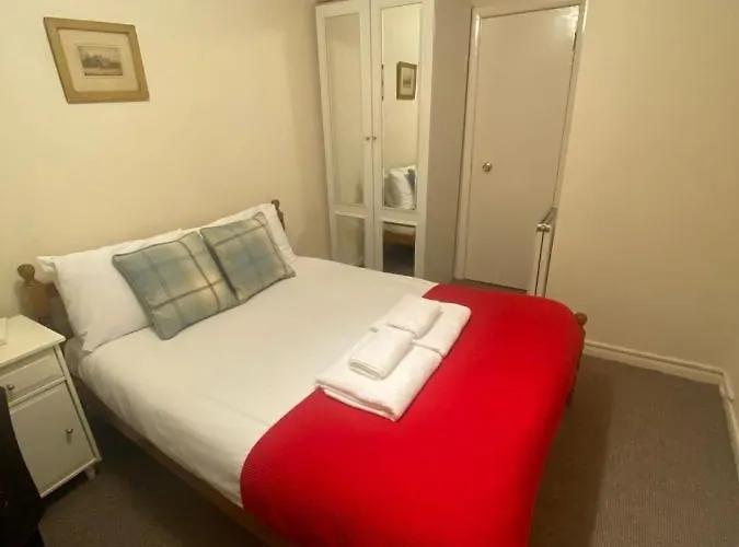 The Portsburgh Square