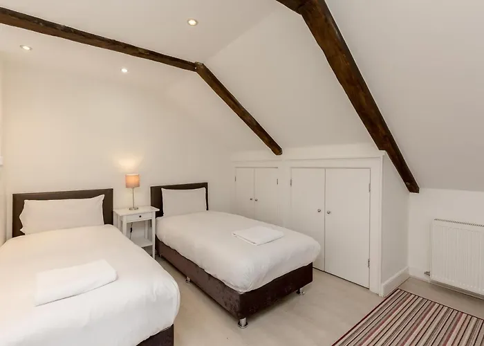 York Place By Destination Edinburgh