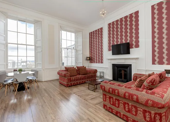 York Place By Destination Edinburgh