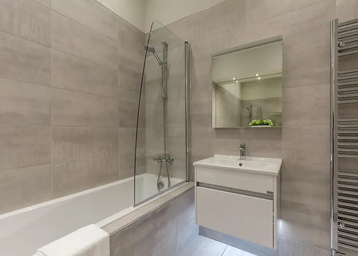 爱丁堡目的地约克广场公寓