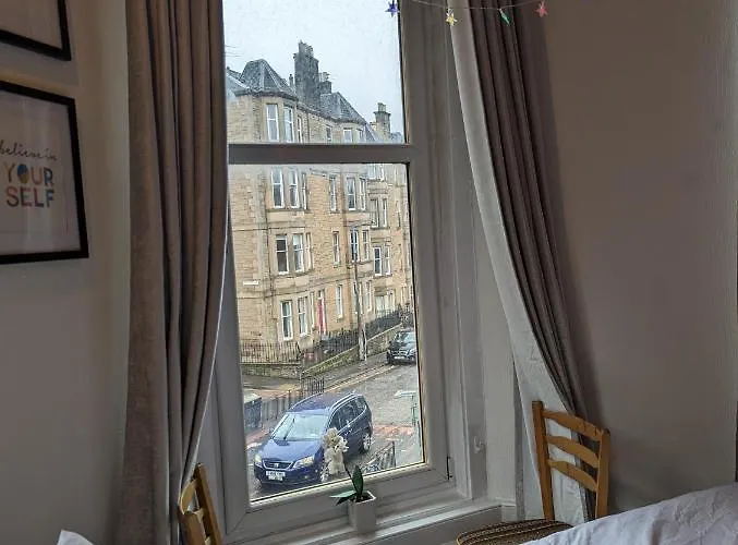 Apartment Huge In The City *