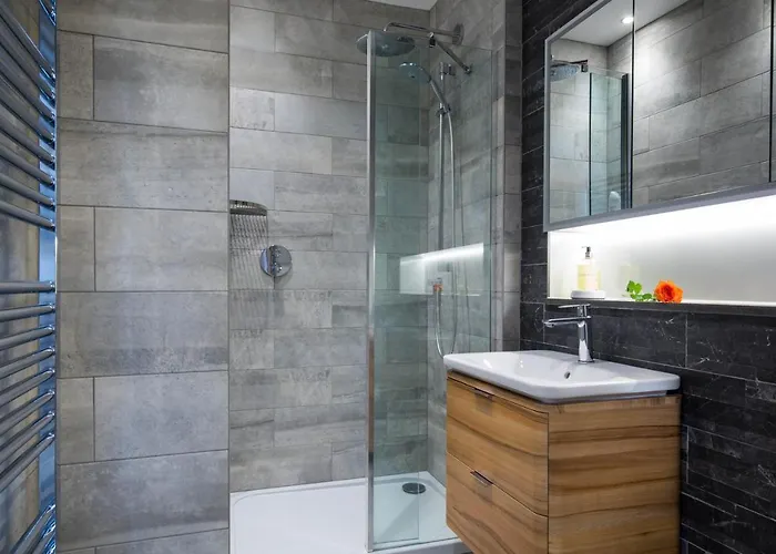 Magnificent Georgian 3-bedroom In New Town Apartment Edinburgh