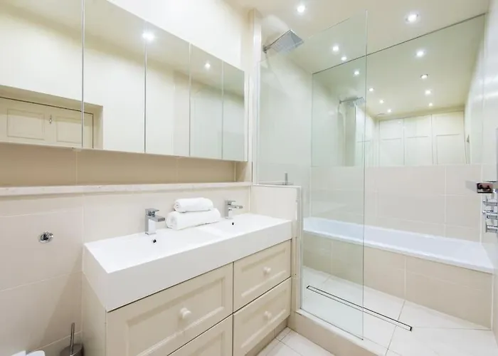 Self Catering , Centre With Parking Апартаменты