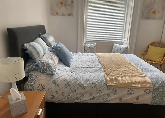 Lovely Main Door 2 Bed Appartement Edinburgh