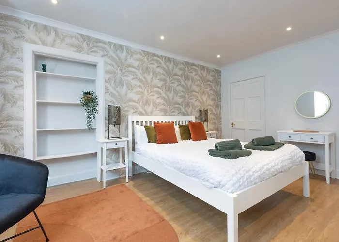 The Meadows Edinburgh