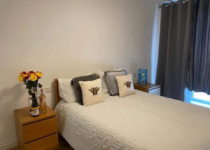 Br דירה אדינבורו