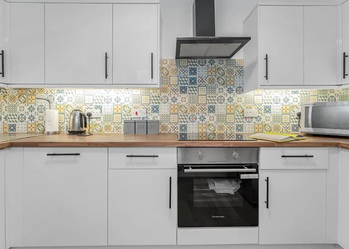 דירה Jamson Pl - 3br Sleeps 7 *