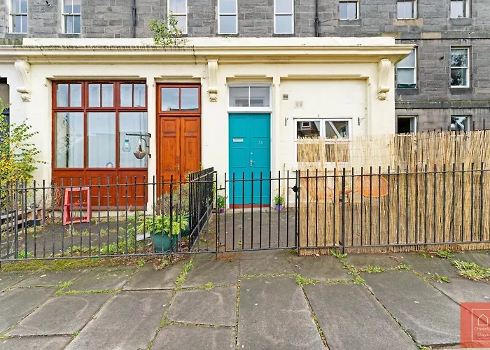 Lägenhet Cheerful Stays: Spacious Flat In Vibrant Leith Edinburg