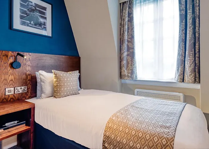 Szálloda Toby Carvery West By Innkeeper's Collection 3*