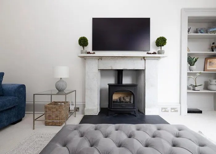 Stylish 3-bedroom Getaway