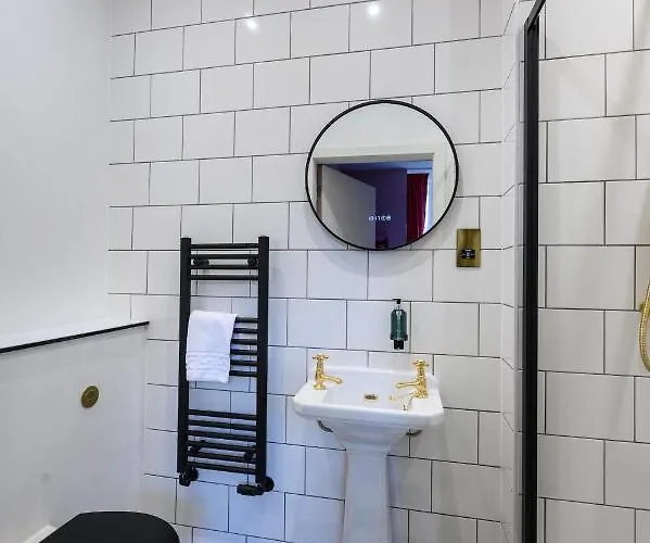 Comfortable Ground Floor Double