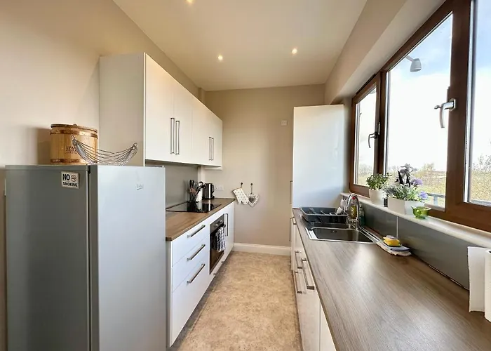 5 Bedroom Penthouse *