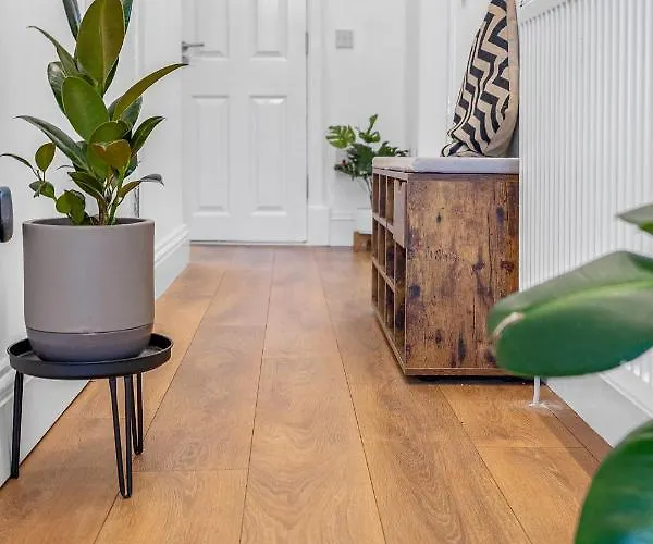 Jamson Pl - 3br Sleeps 7 דירה אדינבורו