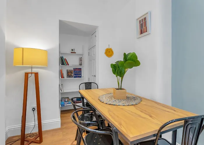 Jamson Pl - 3br Sleeps 7 *