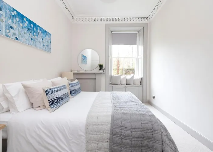 Stylish 3-bedroom Getaway 公寓 *