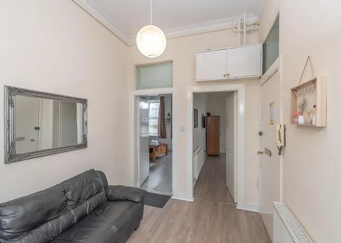 Apartment Contemporary 3 Bed City Centre - Ensuite Edinburgh