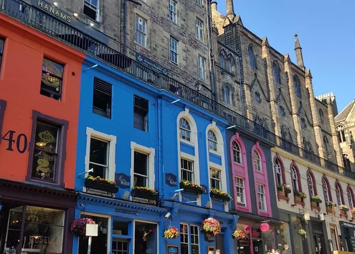 Royal Mile Apartment, 1 Minute From The Castle.