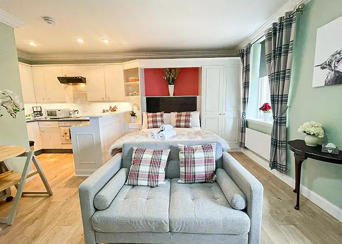 Snug On The Grassmarket, 5mins From Castle דירה