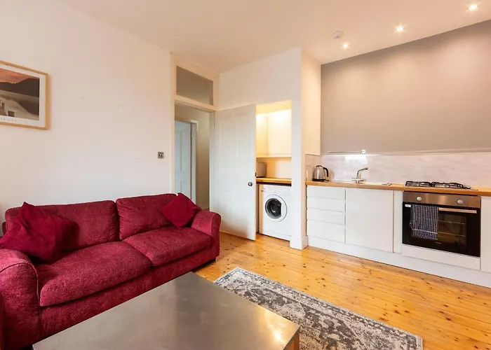 아파트 Cosy Quiet Traditional Floor With Stunning Views