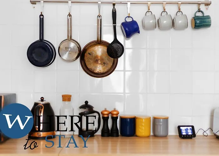 Wheretostay Ground Floor דירה *