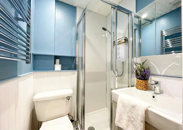 Snug On The Grassmarket, 5mins From Castle אדינבורו