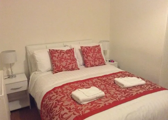 Ailsa Guest house 3*