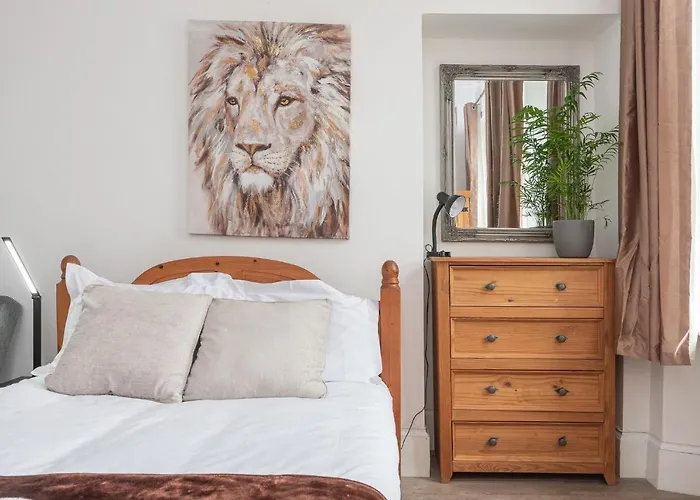 Apartment Contemporary 3 Bed City Centre - Ensuite Edinburgh