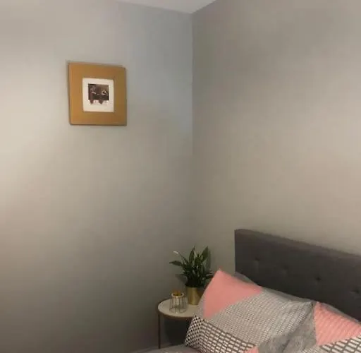 Апартаменты Royal Mile Famous Canongate Flat