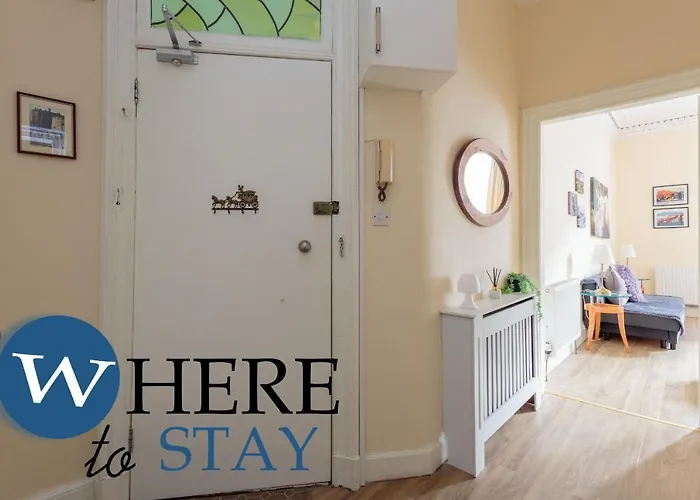 Beautiful 2bed Ground-f Pitt St. דירה אדינבורו