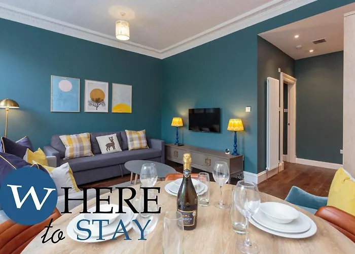 Stylish 2bed Underneath Castle إدنبرة