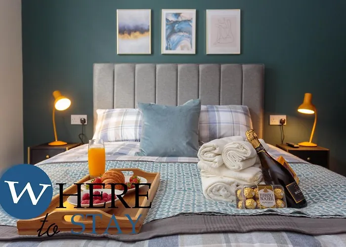 Stylish 2bed Underneath Castle דירה