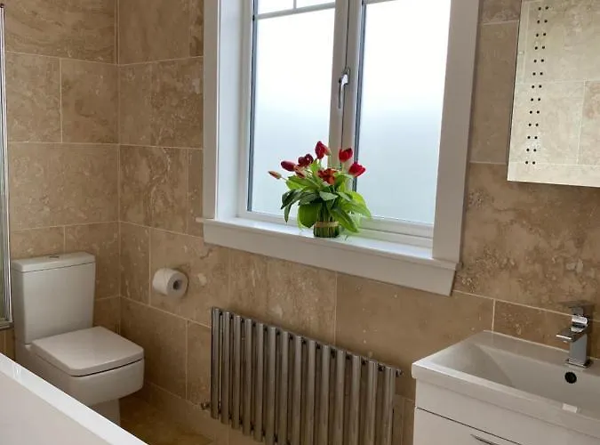 Gorgeous Family 15 Mins From Centre Villa Edinburgh