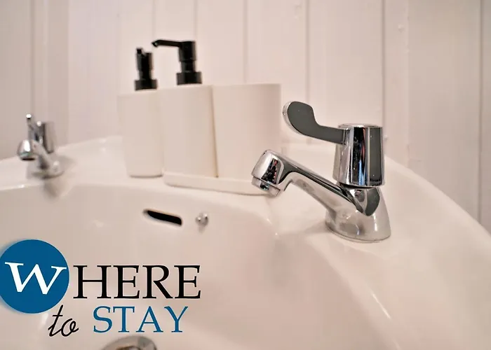 Charming 2 Bedroom In Gorgie דירה אדינבורו