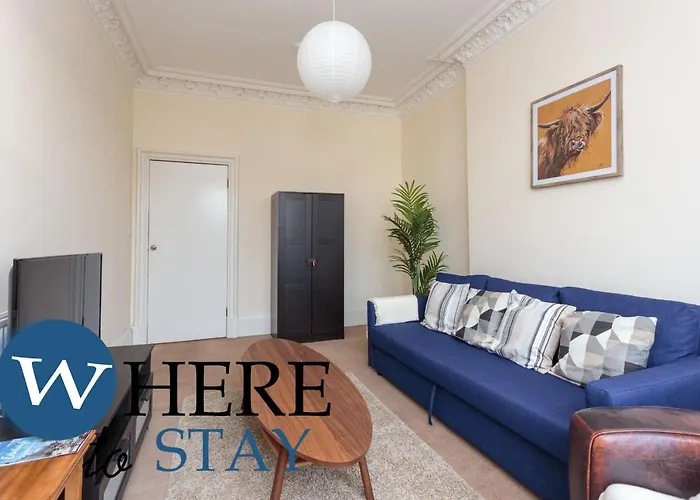 Delightful 2 Bedroom In Leith דירה *