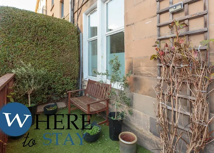 דירה Beautiful 2bed Ground-f Pitt St.