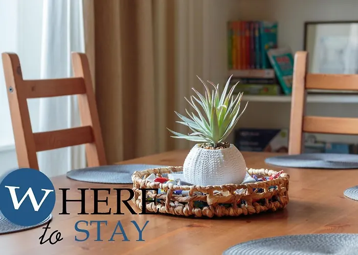 Beautiful 2bed Ground-f Pitt St. * Edinburgh