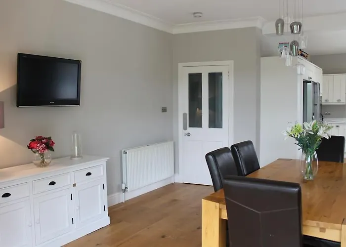 Gorgeous Family 15 Mins From Centre